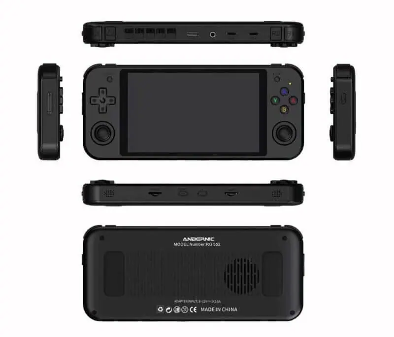 収録ソフト1万超え！？5.1インチの大画面ゲーム機！ RS-02