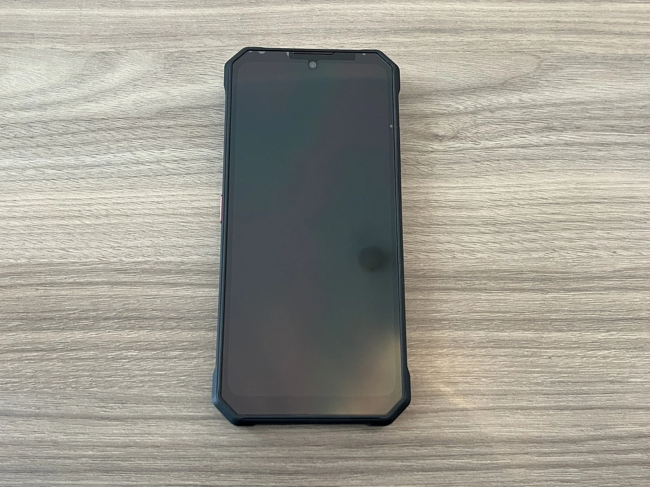 スマートフォン本体-正面