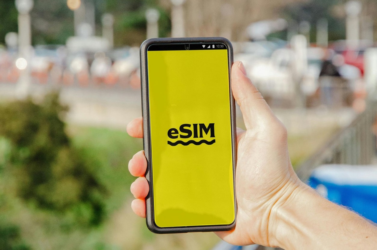 eSIMのイメージ画像