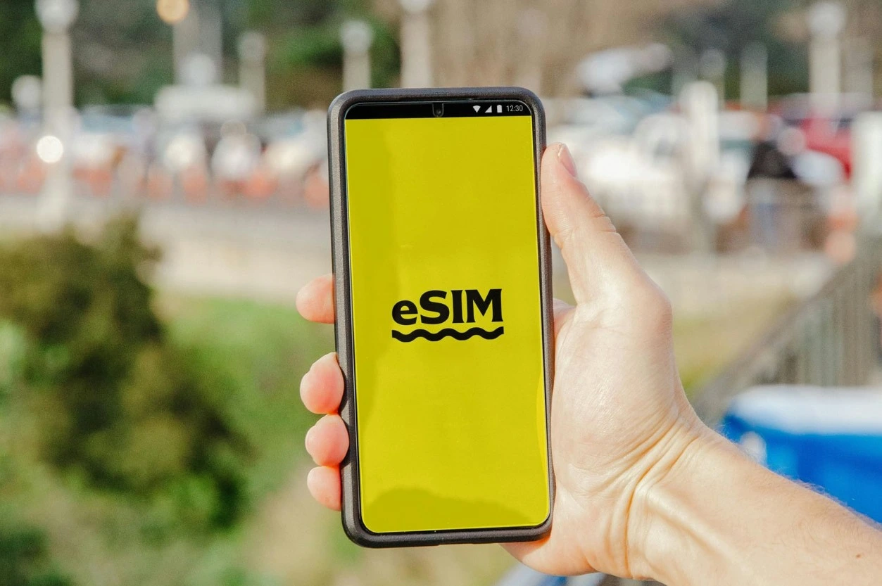 eSIMのイメージ画像